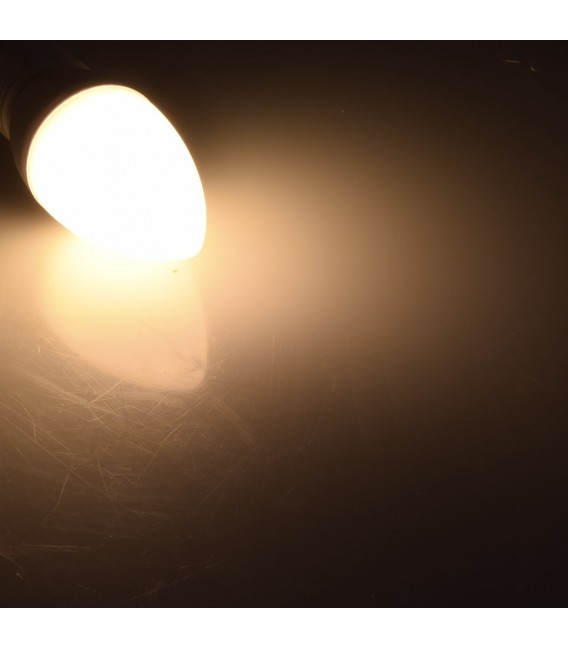 LED Kerzenlampe E14 "K70" warmweiß Bild 3
